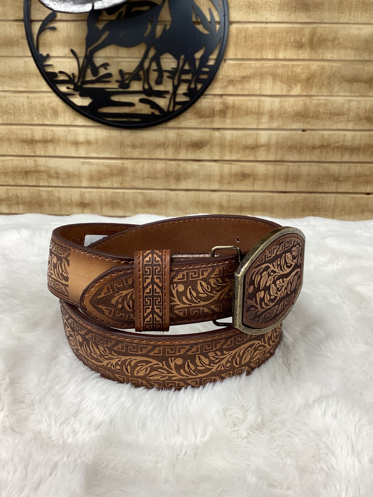 Del Cesar Leaf Engraved Belt - Brown