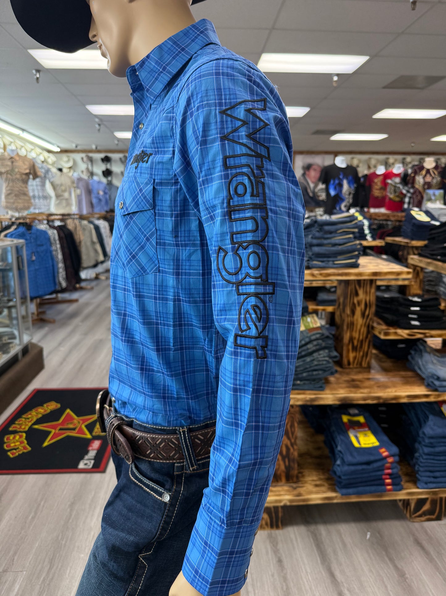 Wrangler Mens Logo Plaid Shirt - Blue