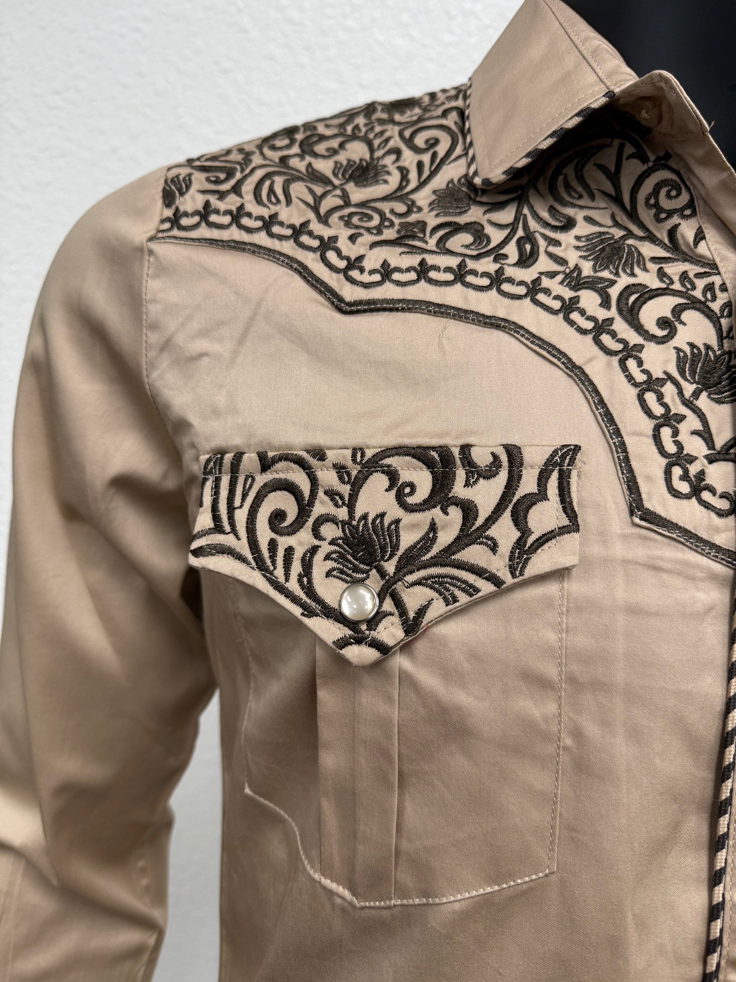 Lamasini Mens Western Embroidered Floral Long-Sleeve Shirt - Beige