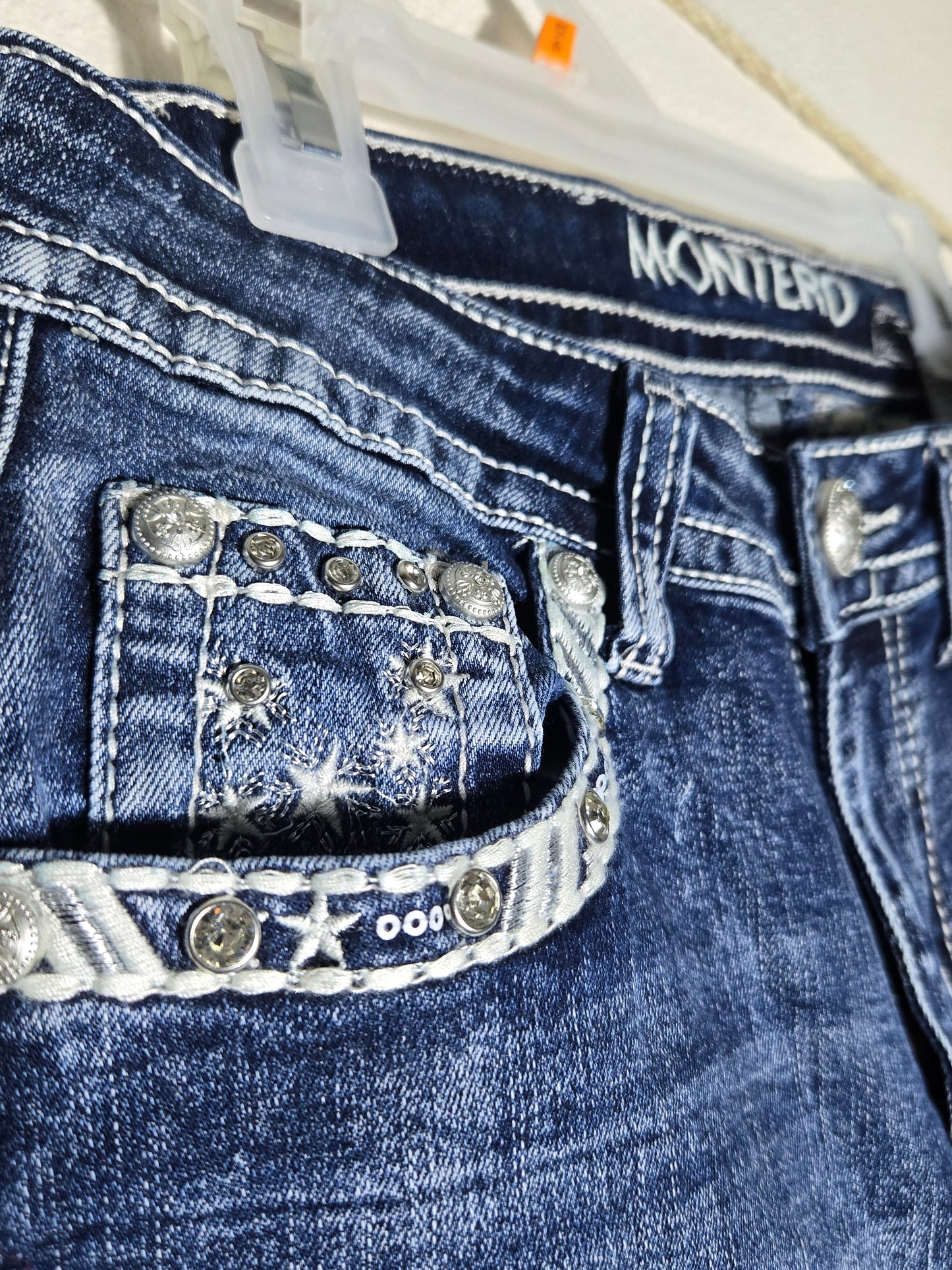 Montero Womens Star Embroidered Bootcut Jeans - Blue