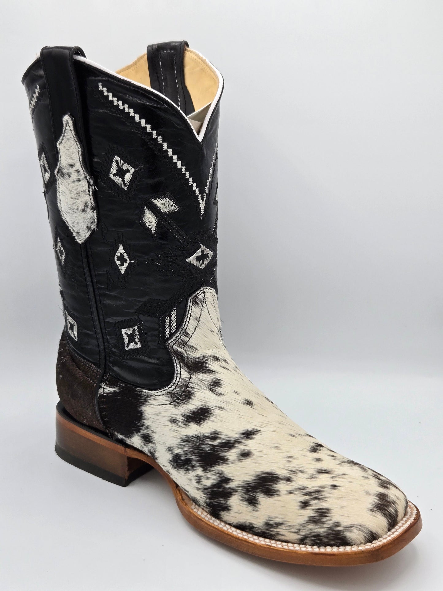 Hooch Mens Diamond Style Cowhide Boots