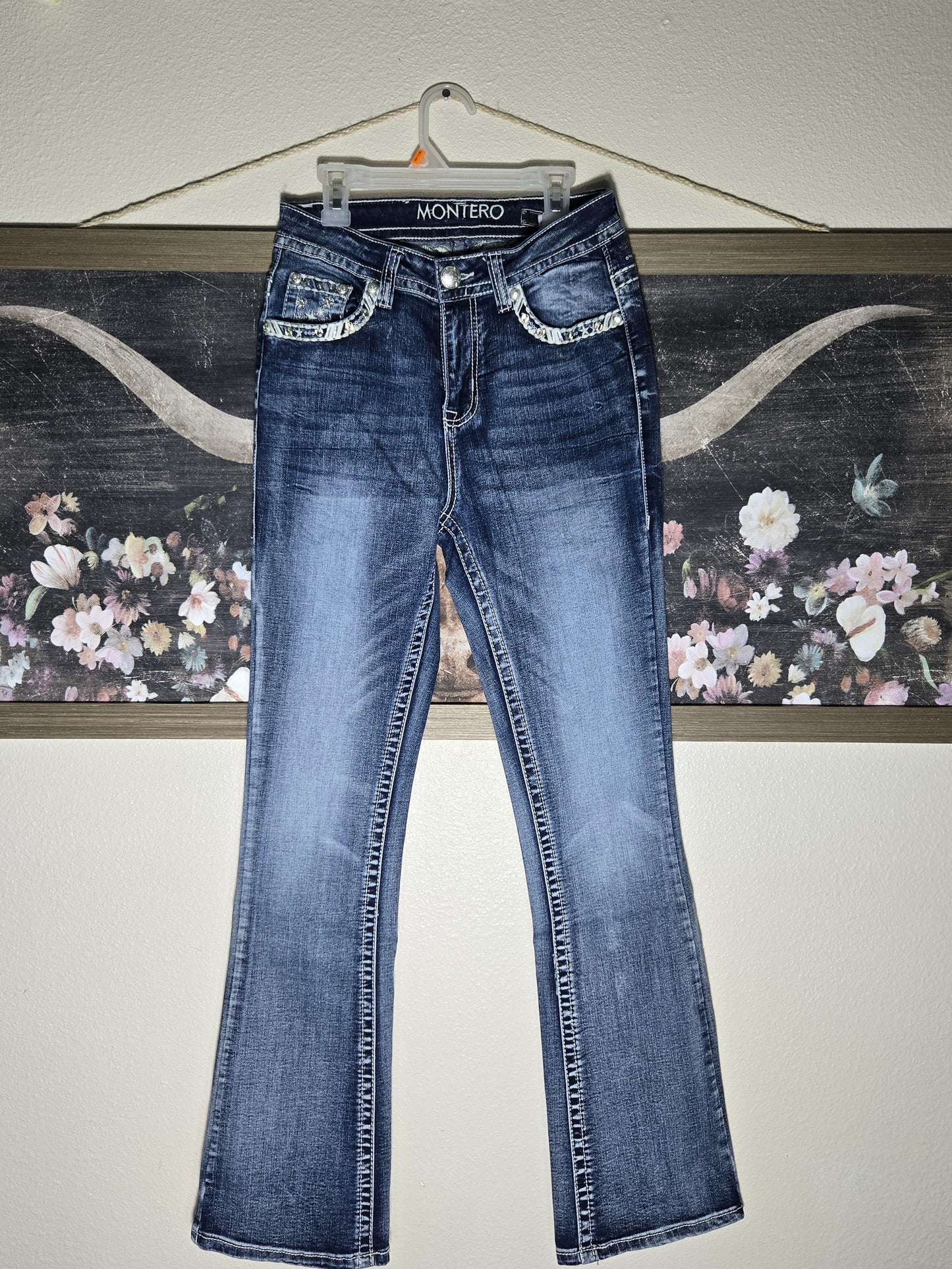 Montero Womens Star Embroidered Bootcut Jeans - Blue