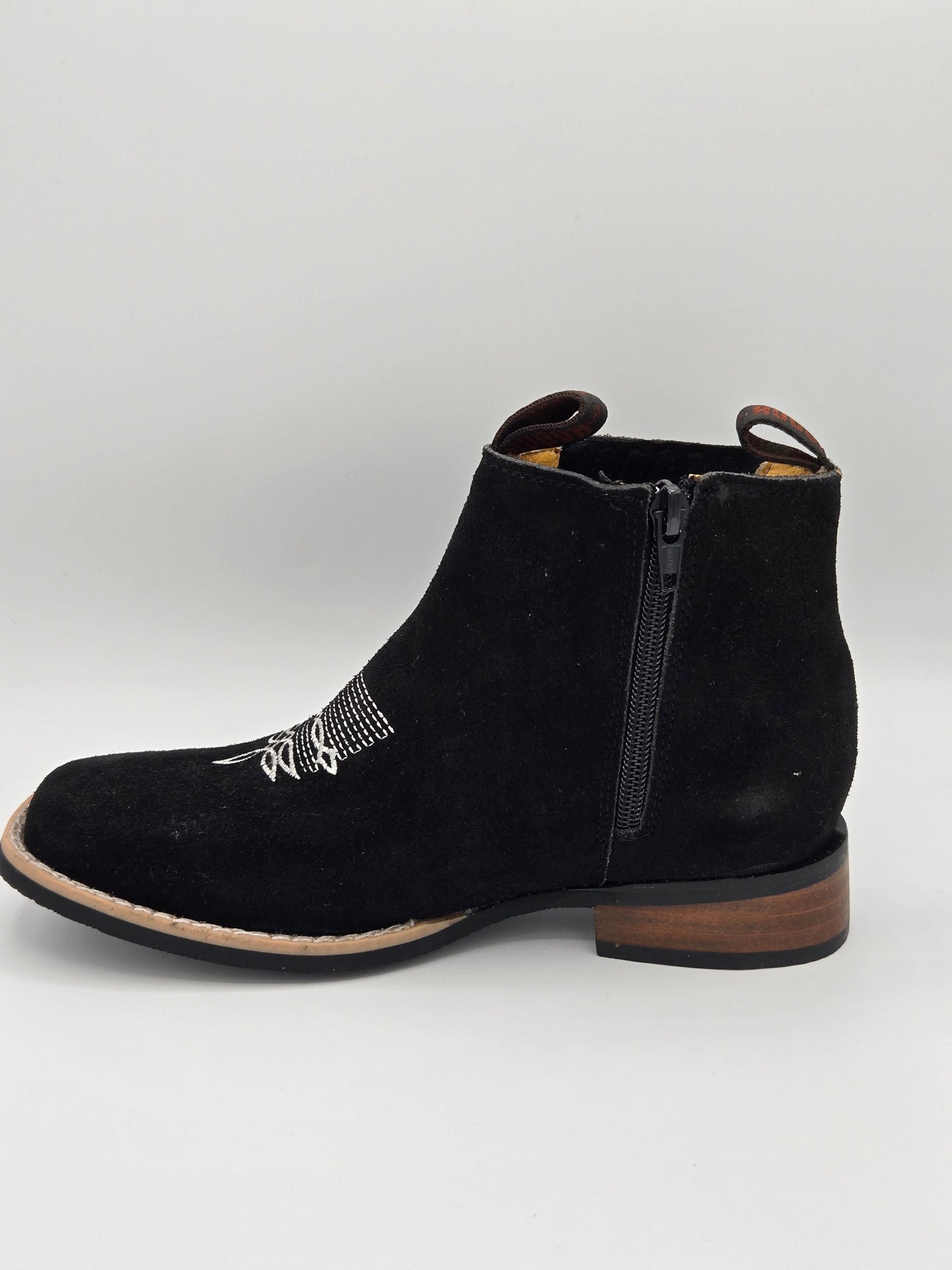 Hooch Kids Black Suede Boots – The Rancher Brand