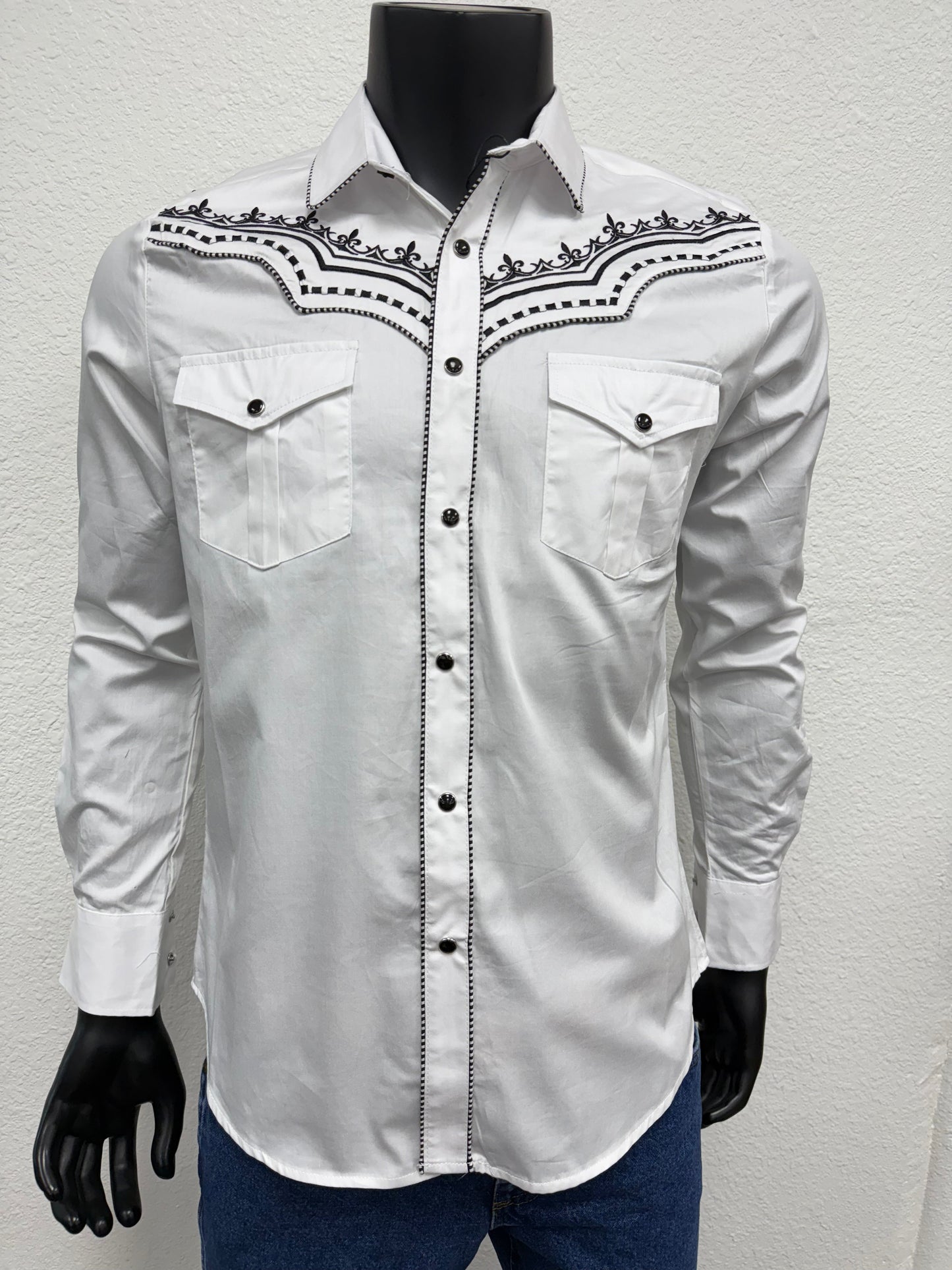 Montero Mens Western Embroidered Long-Sleeve Shirt - White