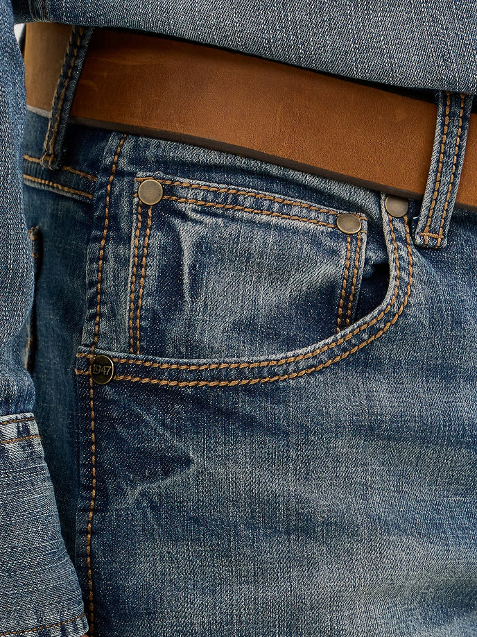 Wrangler Mens Retro Slim Straight Jeans (Bozeman)