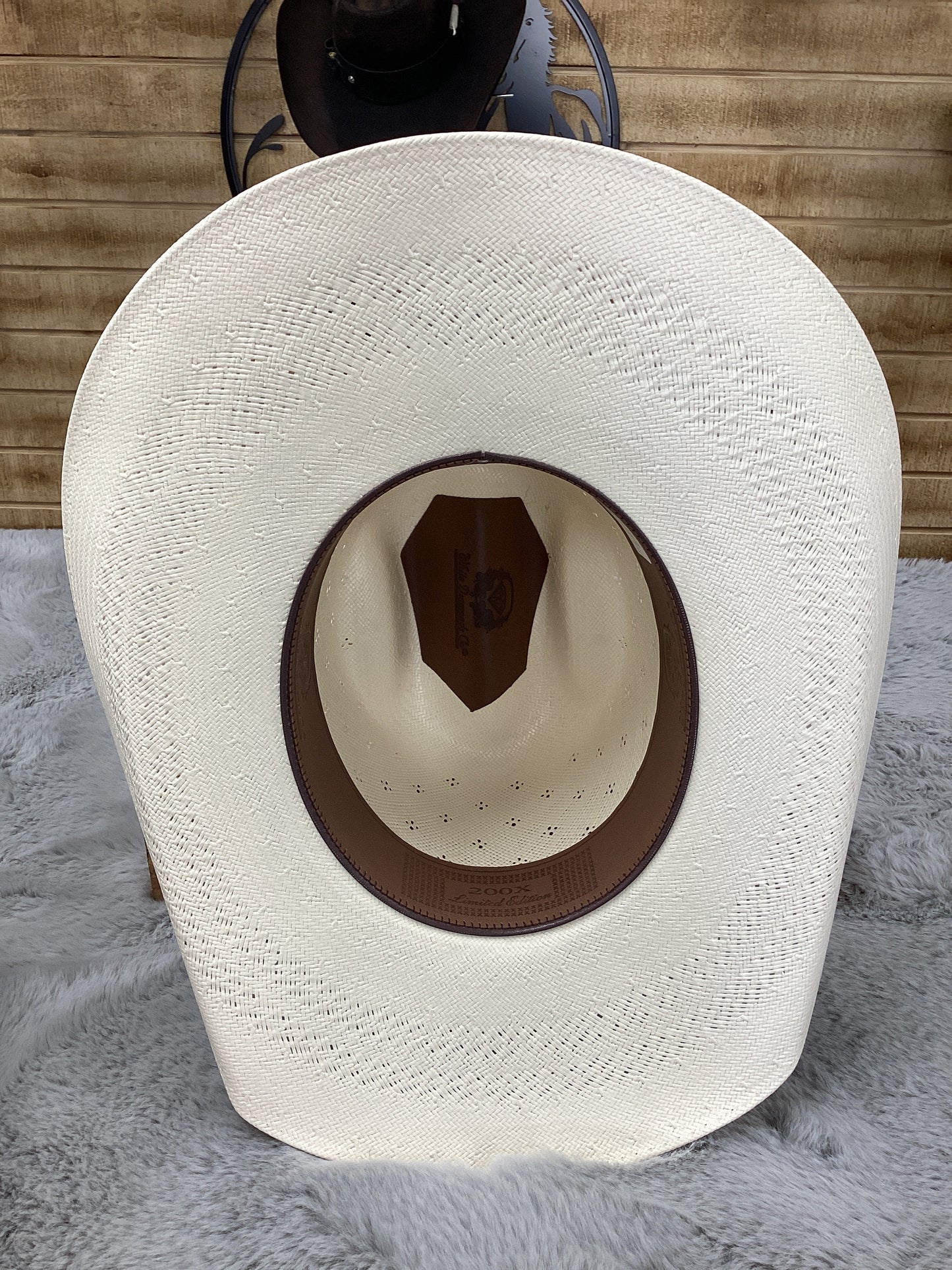 White Diamond 200x Flower Vent