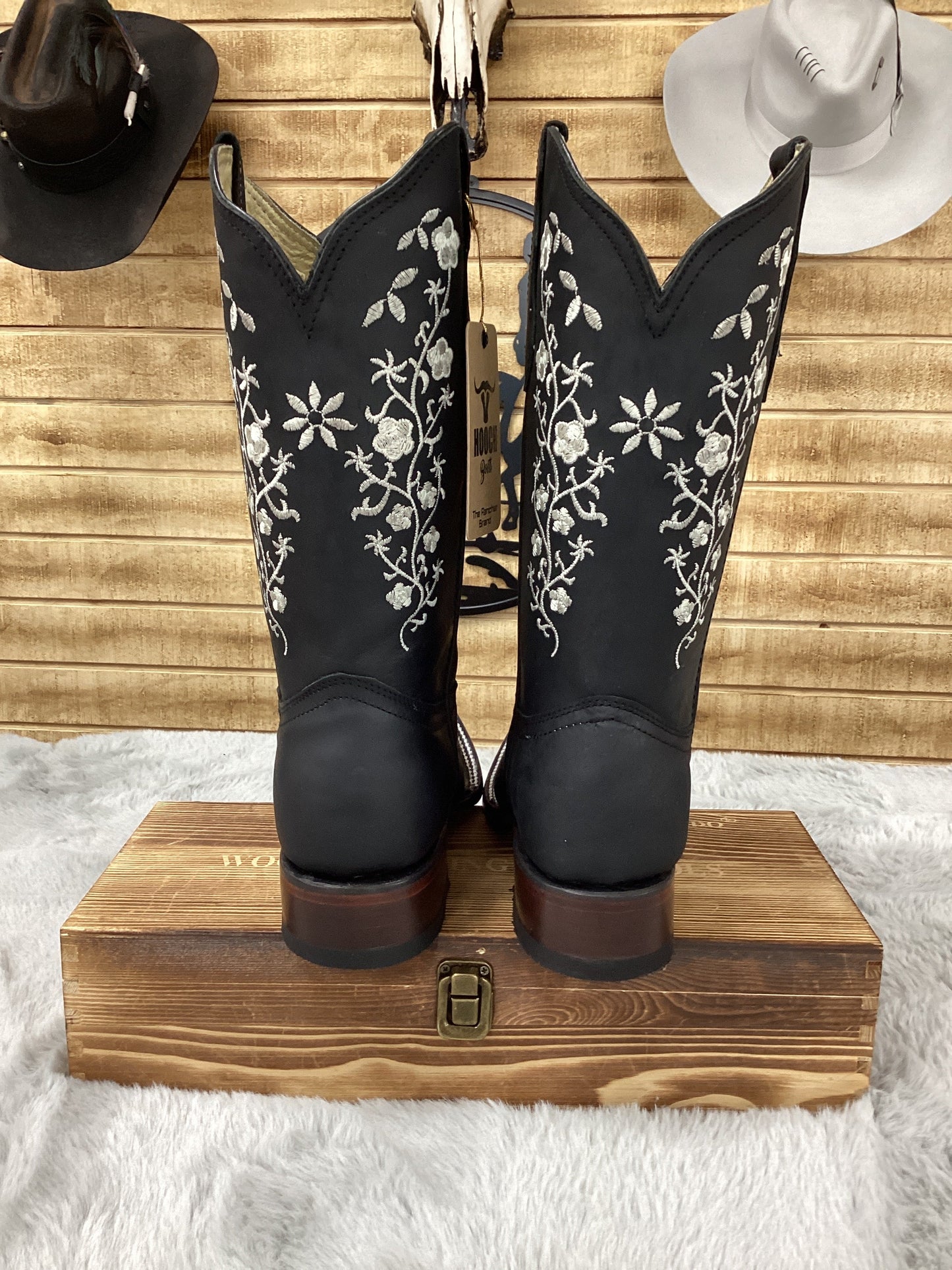 Hooch WomenS Boot Embroidered Crazy Square Toe (Black) H22M2605