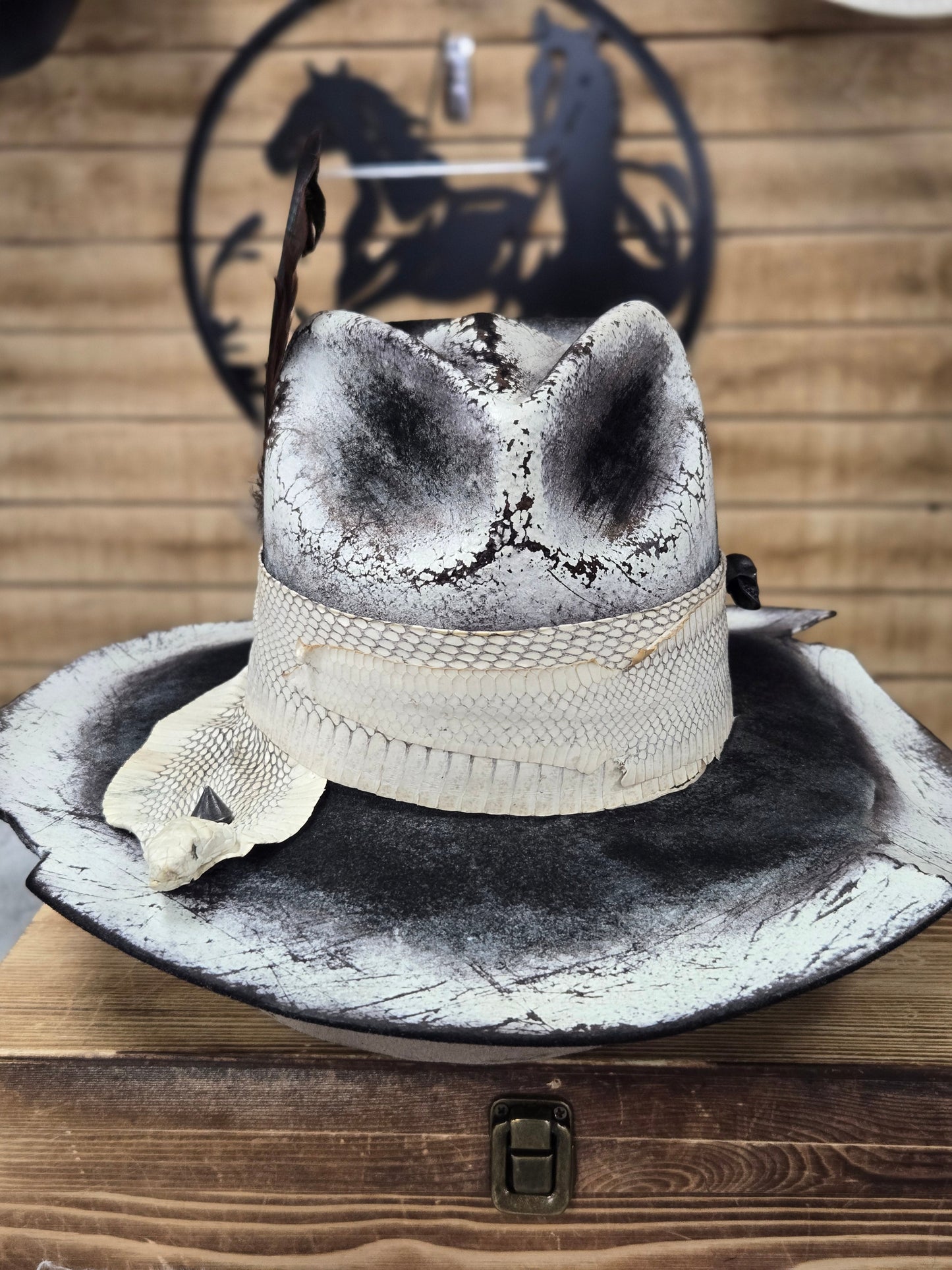 Stone Vintage 'The Walker'
