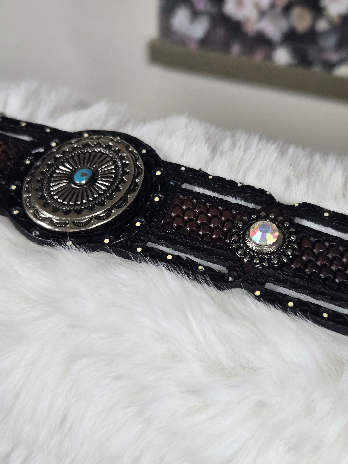 Tony Dillaz Womens Jeweled Ladder Style Leather Belt