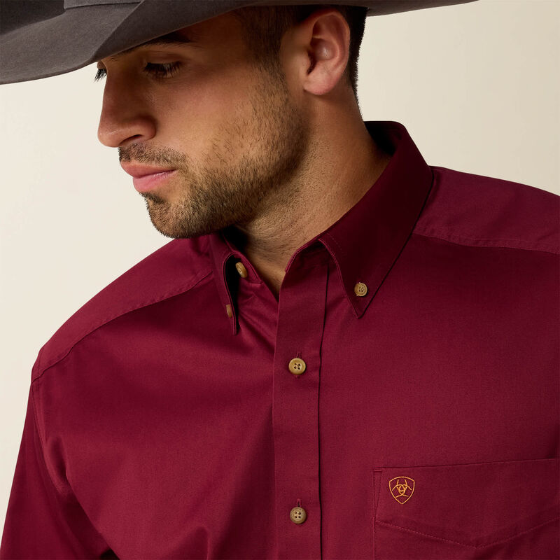 Ariat Mens Solid Twill Classic Fit Shirt - Burgundy