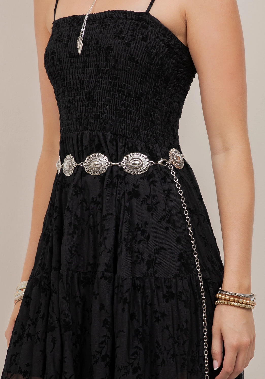 Saints & Hearts Womens Smocking Detailed Dress - Black