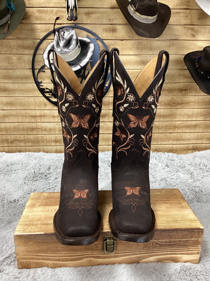 El General Womens Butterfly Embroidered Boots