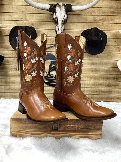 Hooch Womens Flower Embroidered Boots - Bronze