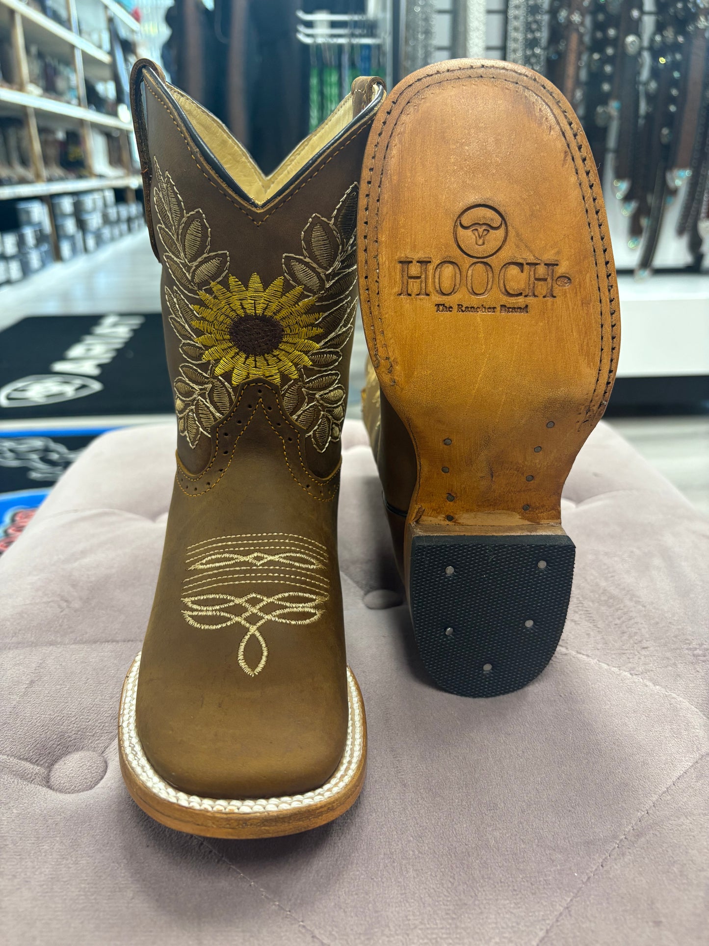 Hooch botas de girasol, color Tang