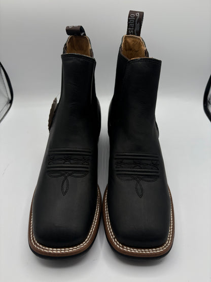 Establo Botin negro horma Toronto (vacuno)