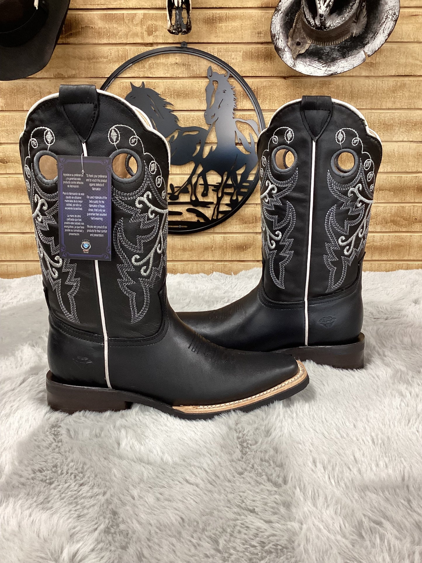Black Stone Kids Boot Pull Up (Black) 741