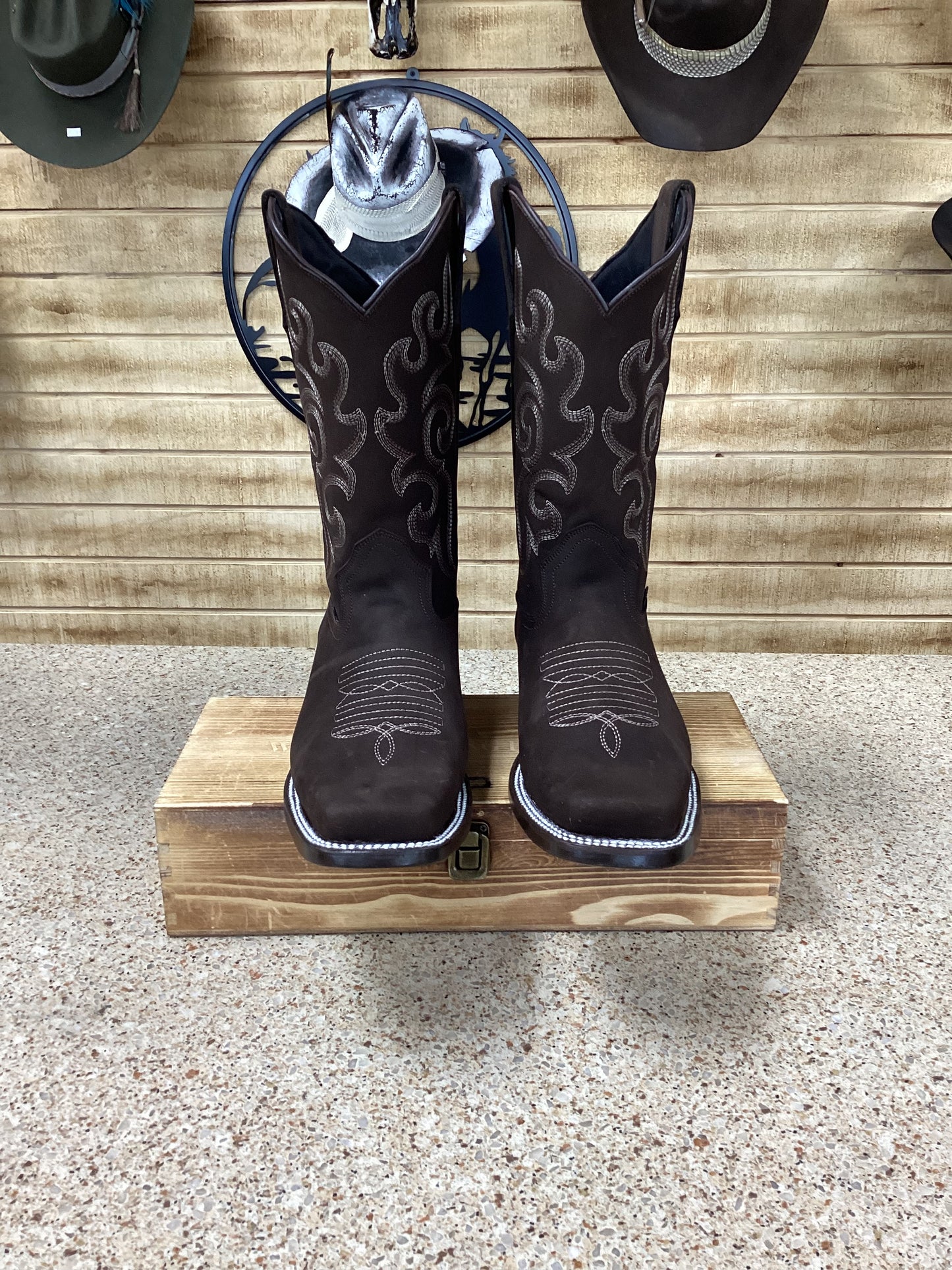 Denver Mens Alfa Nobuck Leather Boot -Brown