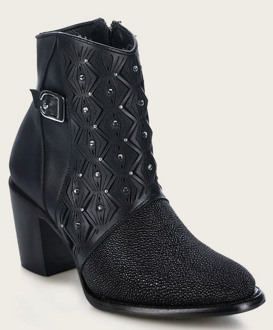 Cuadra Womens Stingray Laser & Studs Bootie - Black