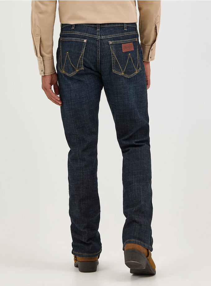 Wrangler Mens Retro Slim Fit Bootcut Jean - Dax