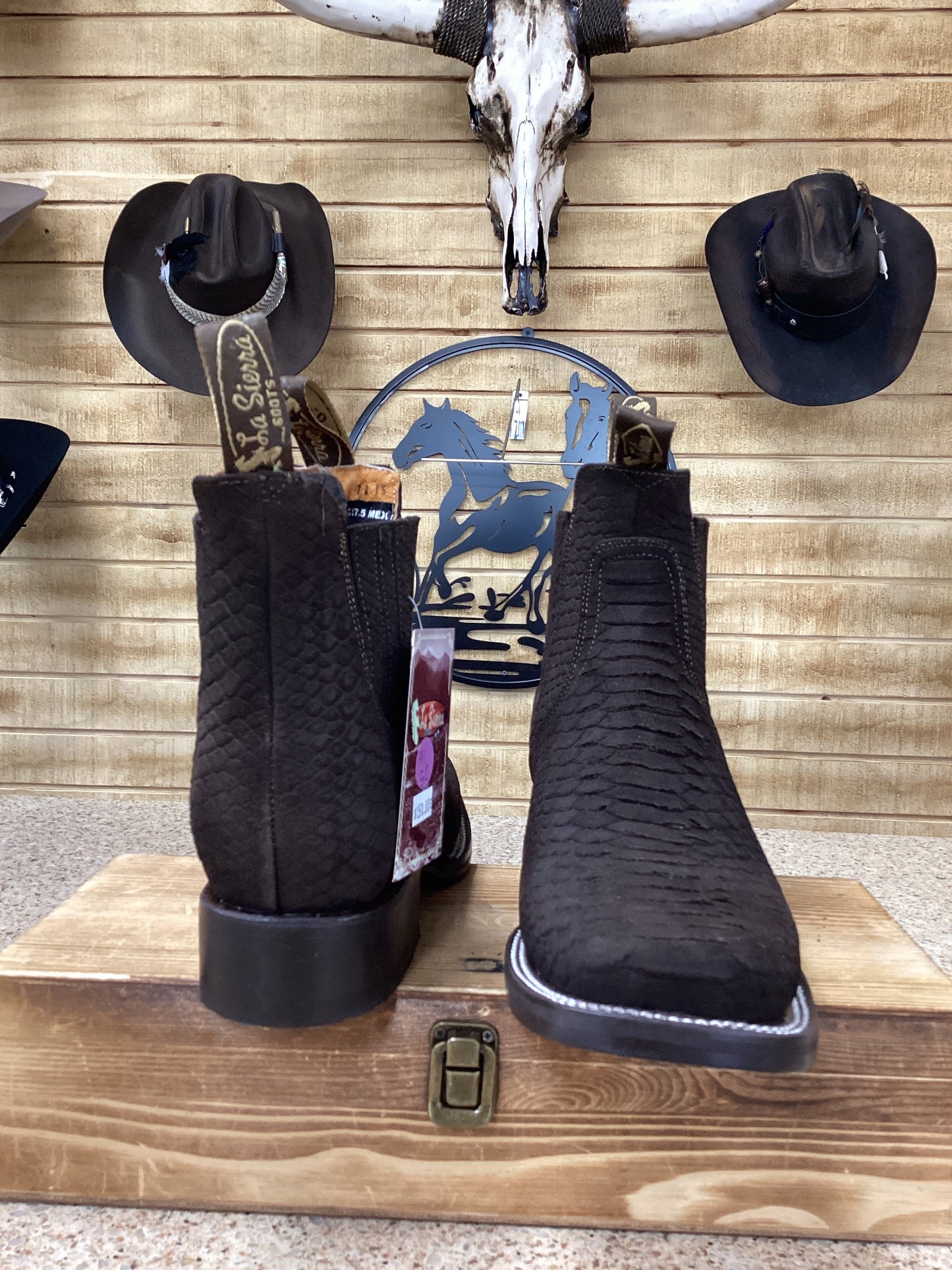 La Sierra Mens Python Print Ankle Boot -Brown