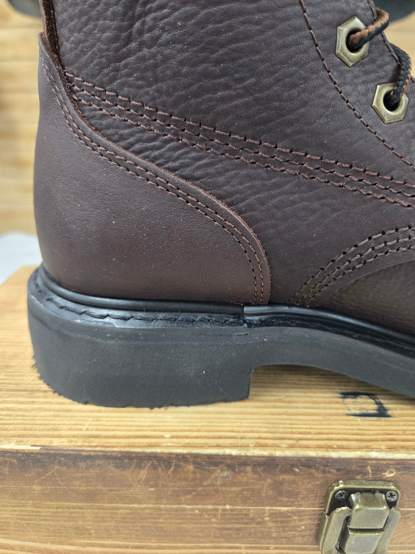 Bonanza Mens Rancher Classic 8" Lacer Work Boot -Dark Brown