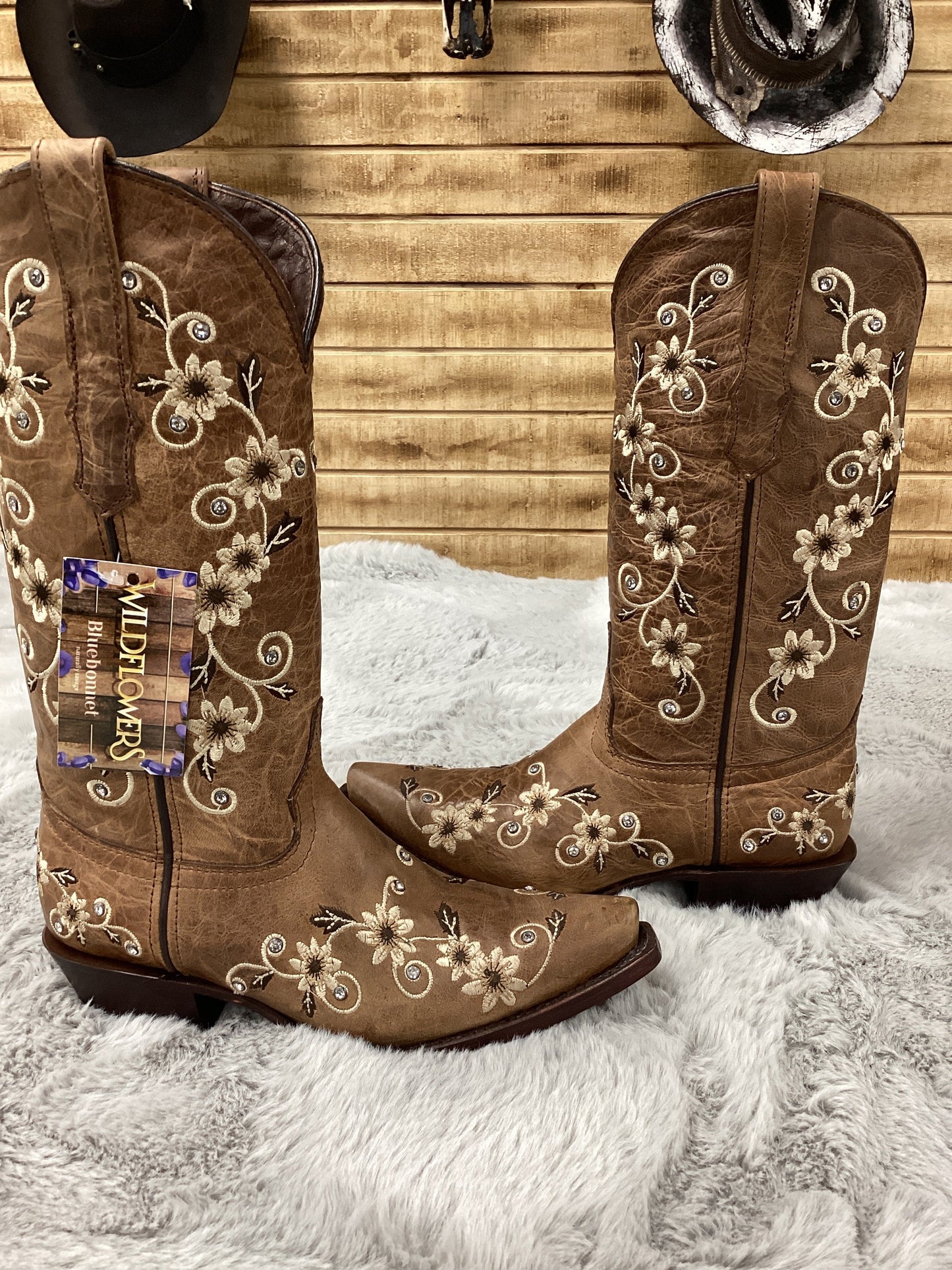 WildFlower WomenS Boot Cedro Cristal (Camel)