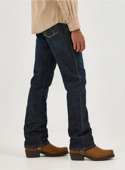 Wrangler Mens Retro Slim Fit Bootcut Jean - Dax