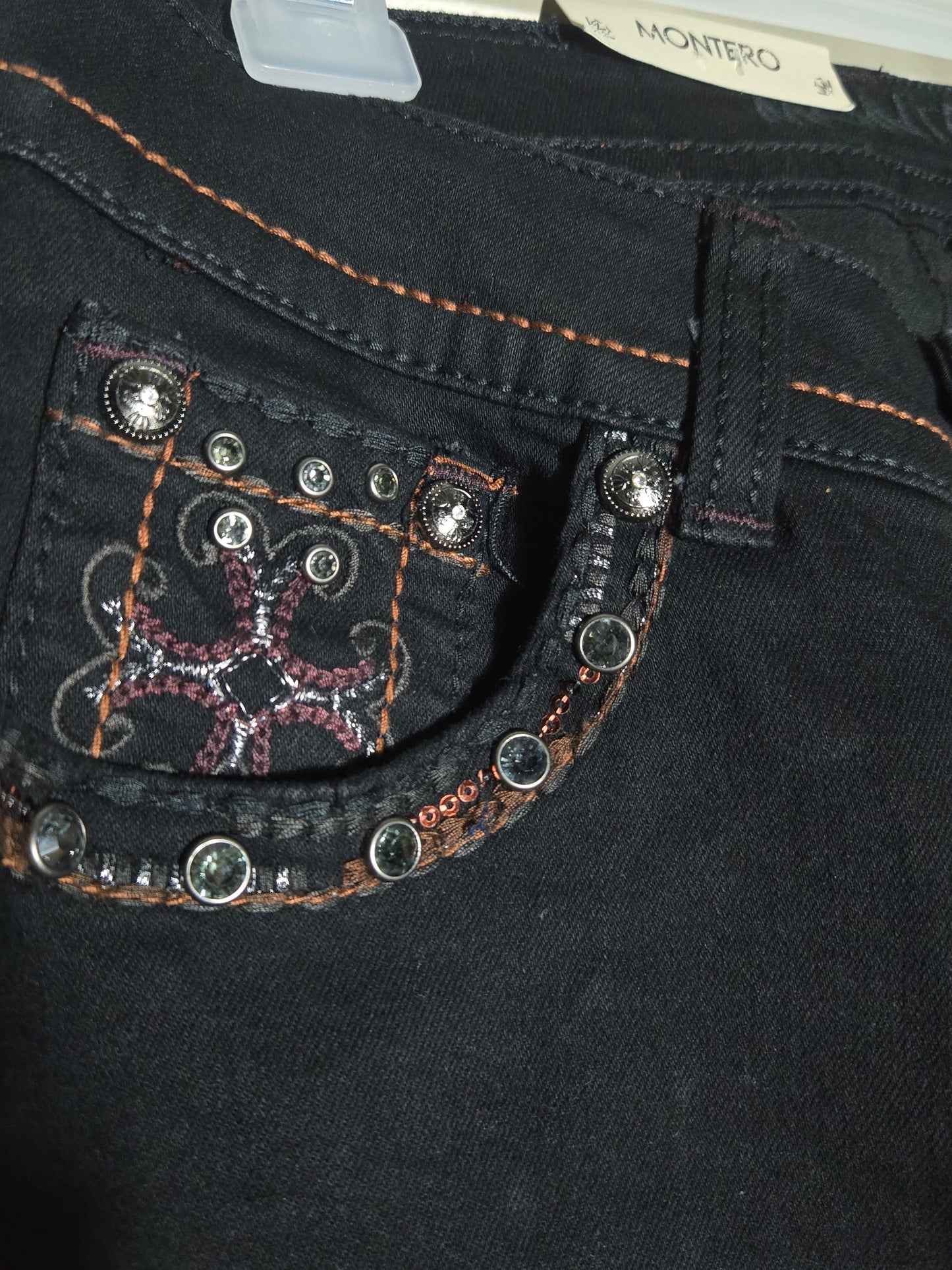 Montero Womens Horseshoe Design Bootcut Jeans - Black