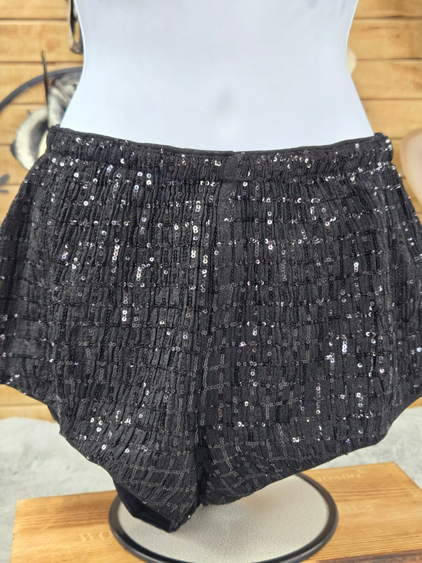 Hot & Delicous Womens Black Glitter Short and Bra Set