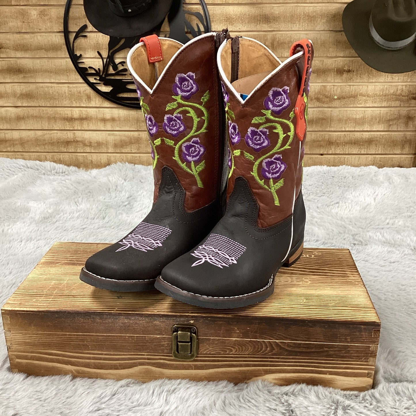 Hooch Kids Purple Floral Boots - Shedron