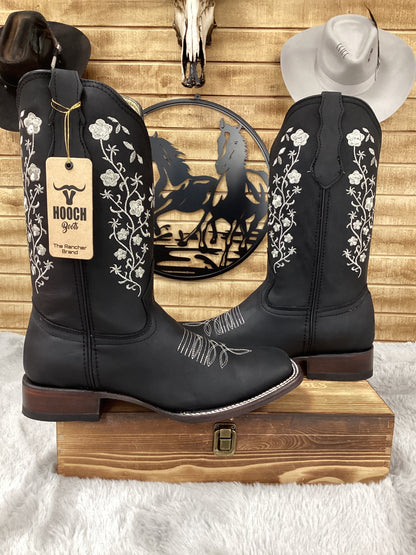 Hooch WomenS Boot Embroidered Crazy Square Toe (Black) H22M2605