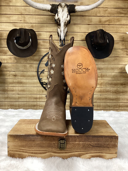 Hooch Womens Flower Embroidered Boot - Tabaco