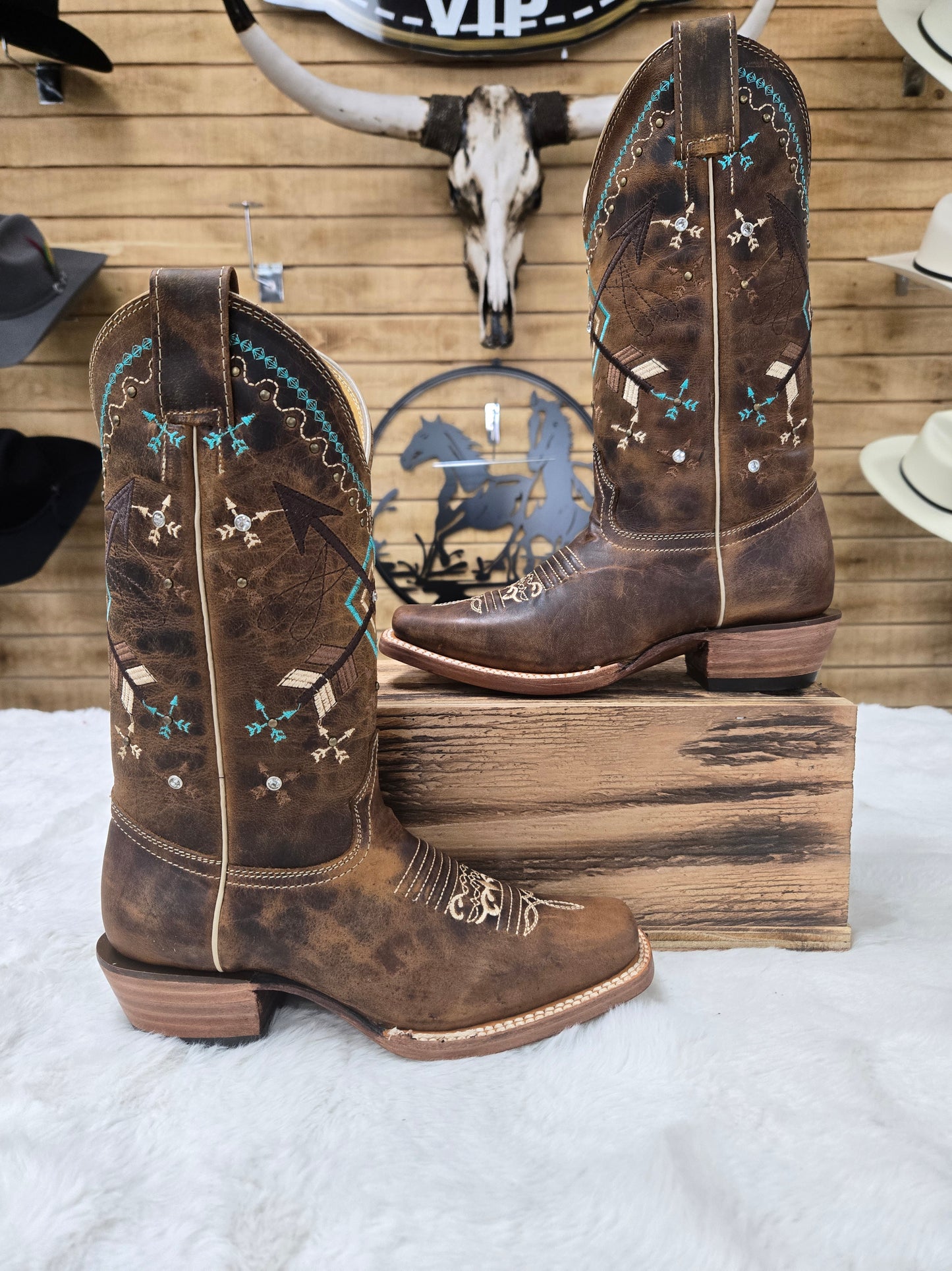 Gold Edition Womens Camperita Navajo Boot - Honey 1848