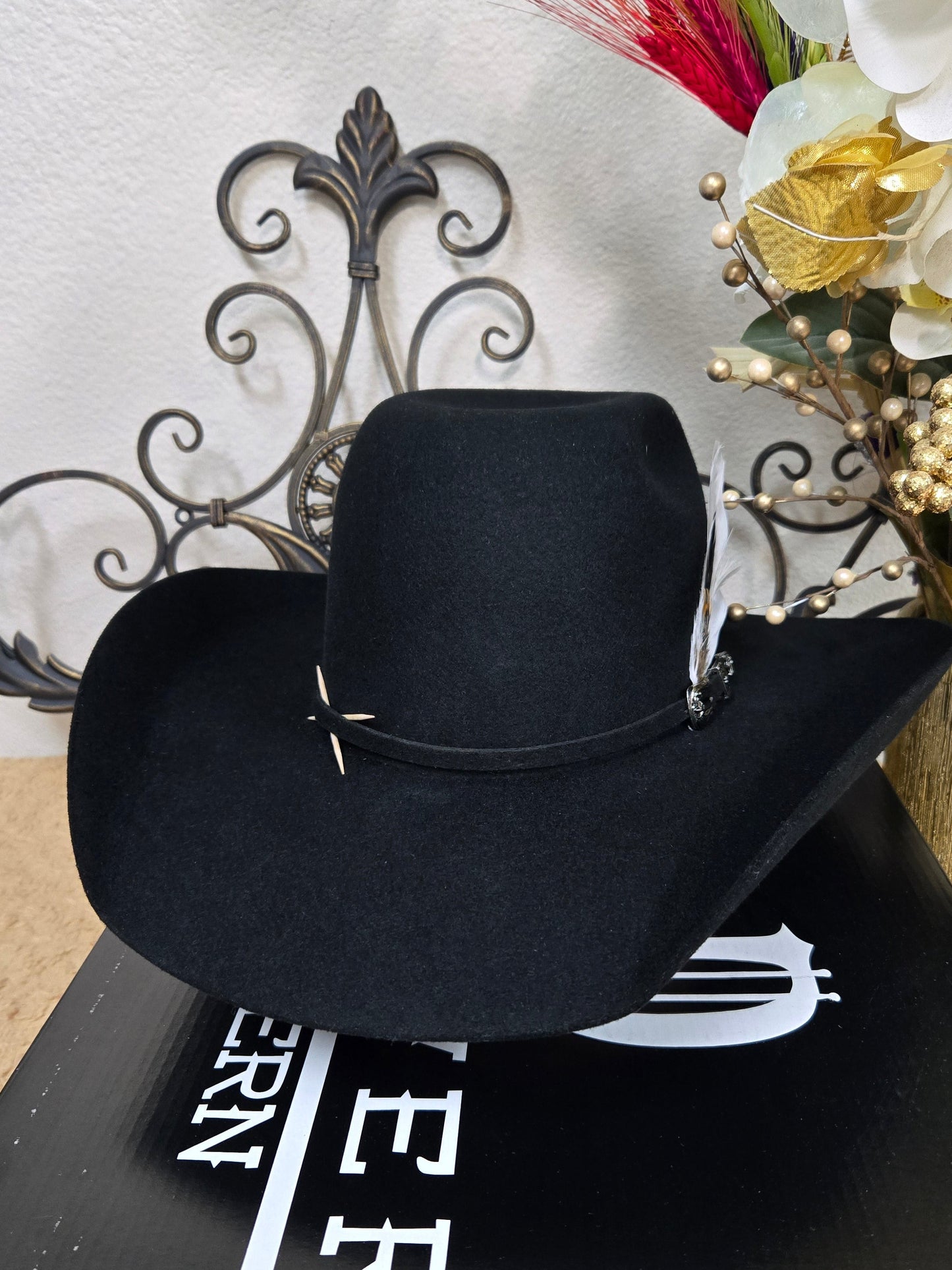 Twister 2x Austin Punchy Wool Felt Texana - Black