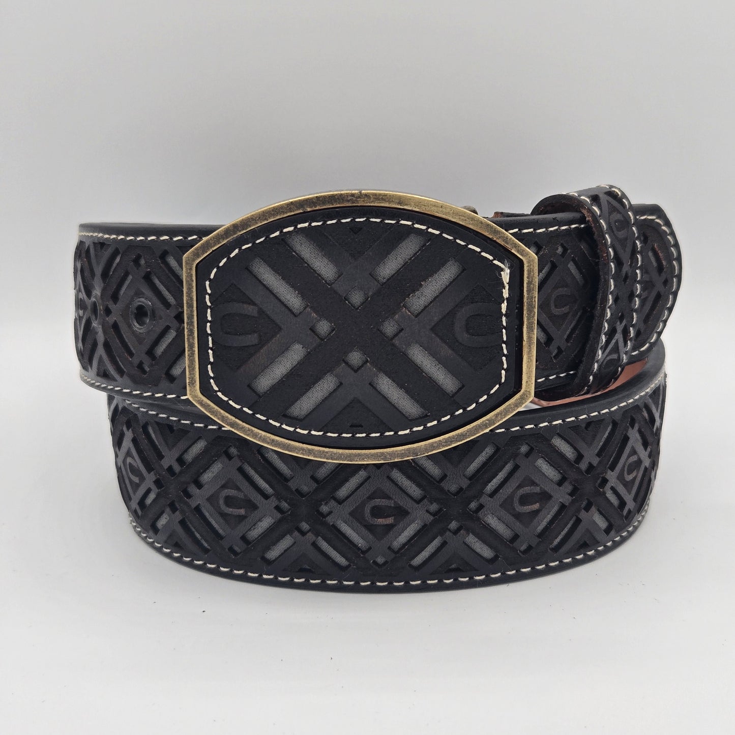 Del Cesar Chiseled X w/ Horse Shoe Design