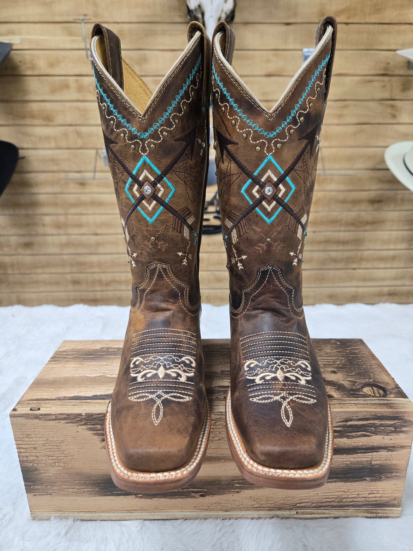 Gold Edition Womens Camperita Navajo Boot - Honey 1848