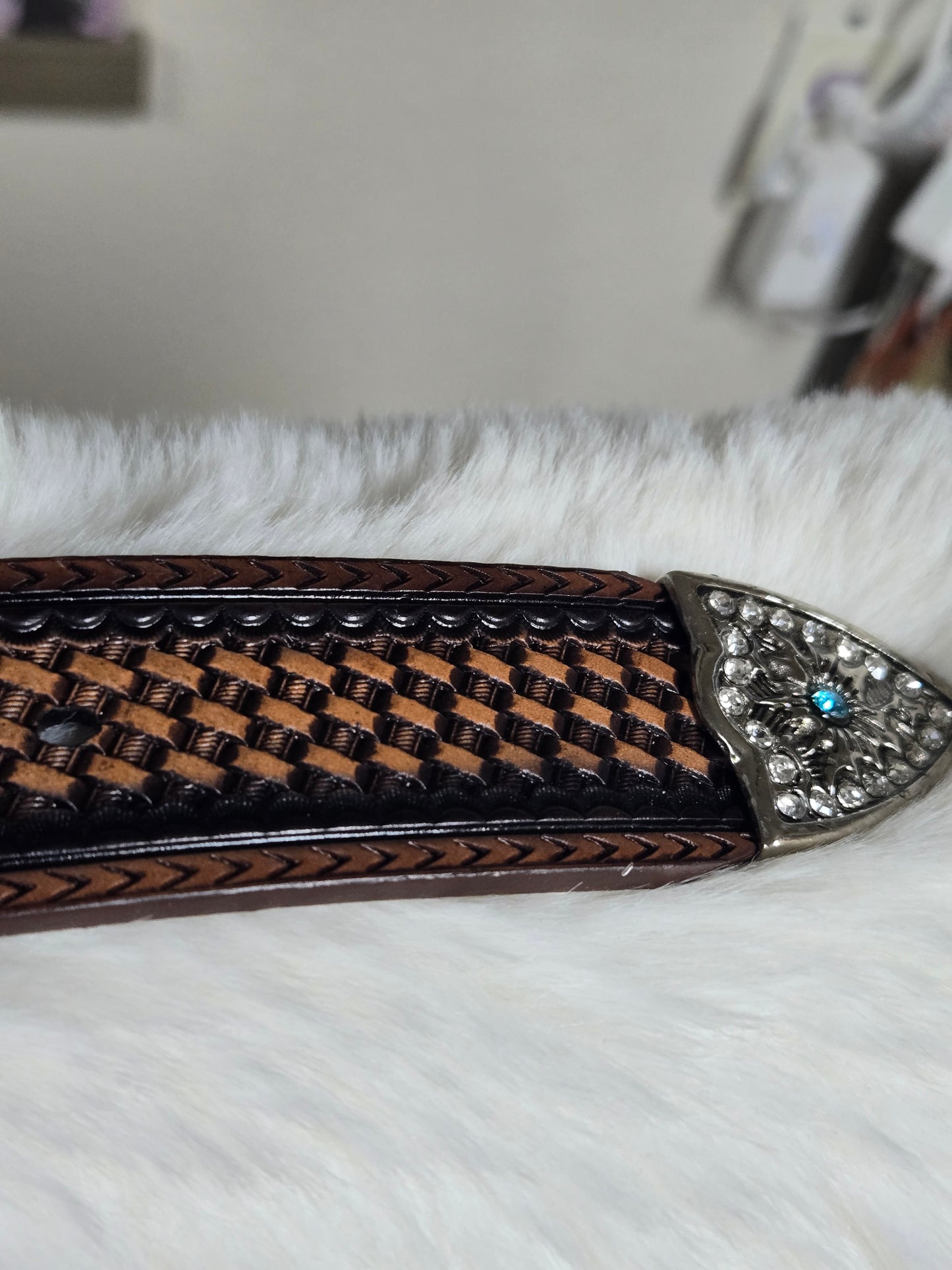 Tony Dilaz Womens Woven Jewel Flower Leather Belt
