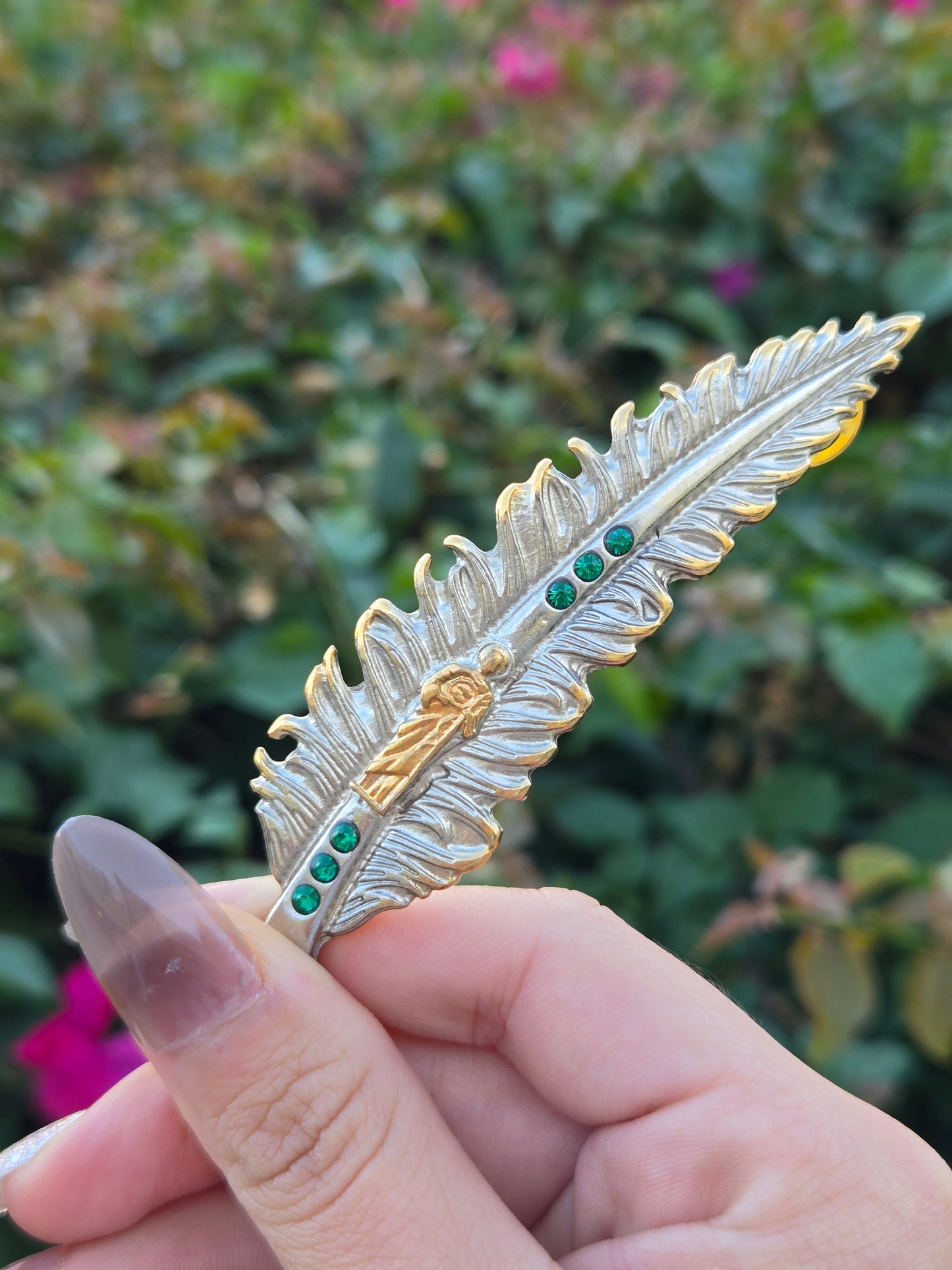 Plumas Metalicas Pin Tombstone con Piedritas /Metal Feather - Silver