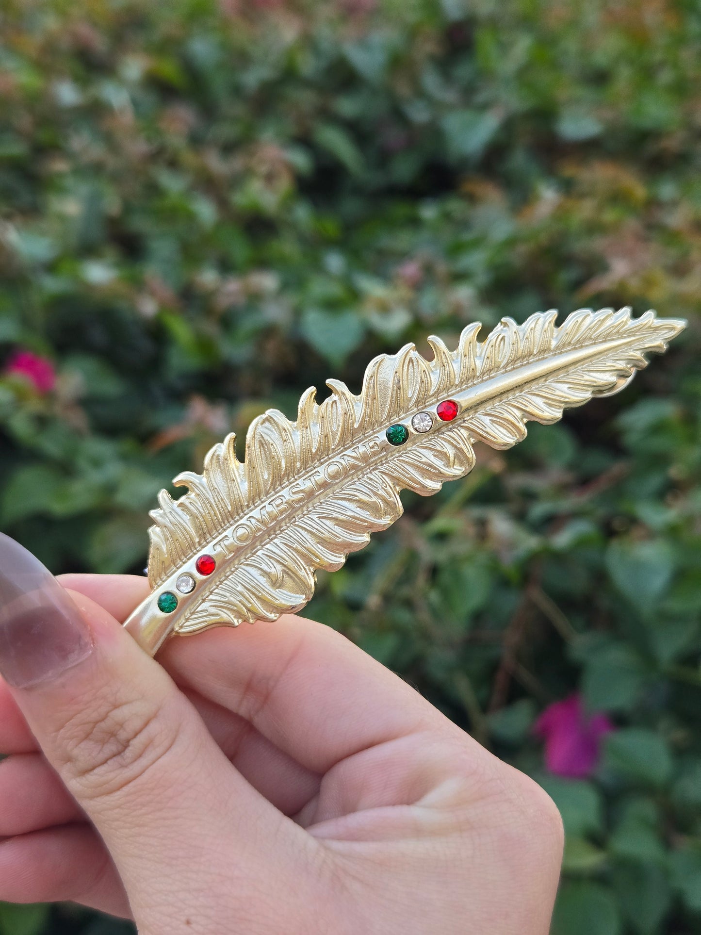 Plumas Metalicas Tombstone con Piedritas - Gold