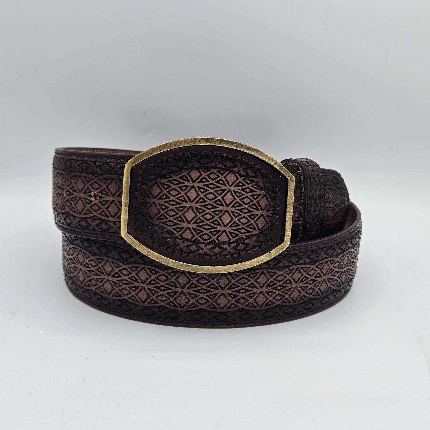 Del Cesar Mens Lazer Design Belt